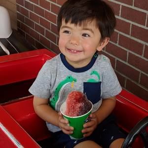 Meet your Posher, Raquel